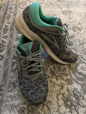 Brooks Women's Launch 5 Running Shoes - Gray with Teal